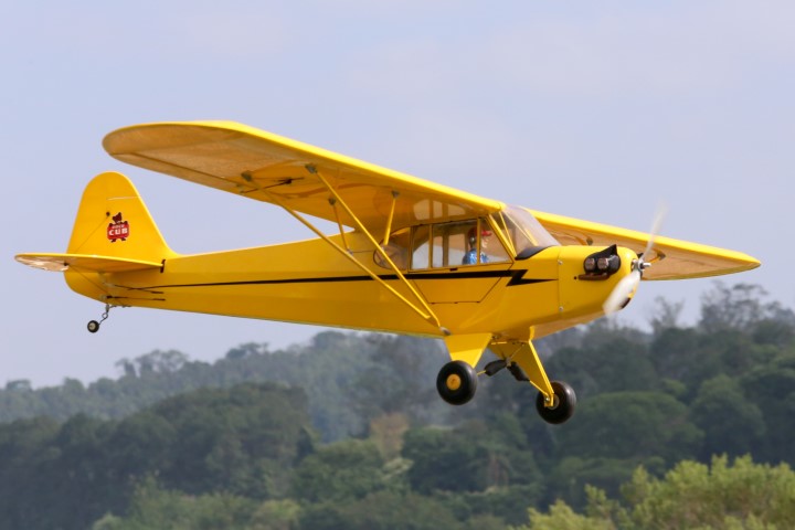 Piper J3 Yellow Cub ノーマルウィング Piper J3 1/5 – Flying Circus